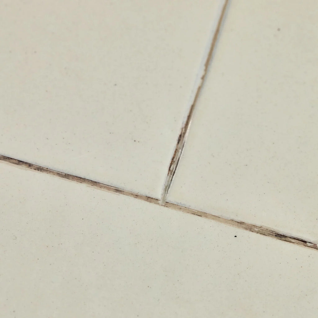 Šoninis staliukas Brick