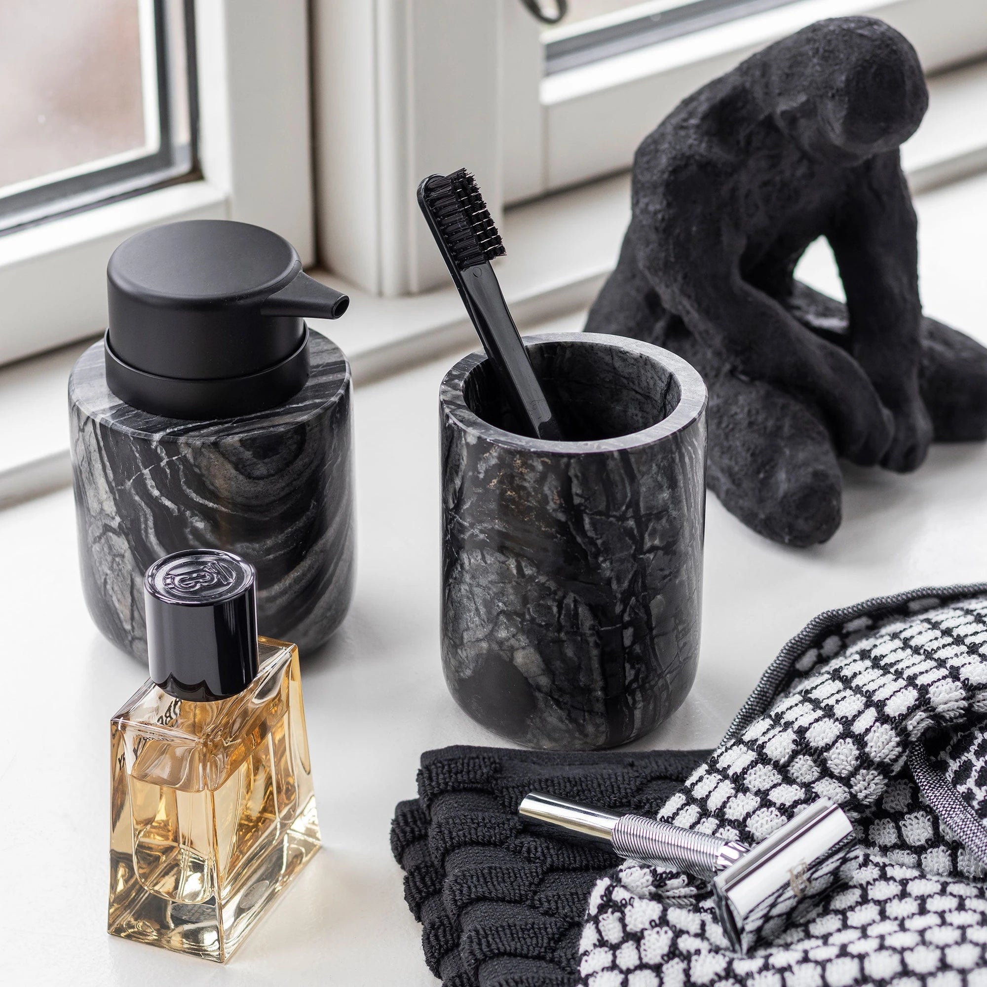 Indelis dantų šepetėliams Marble Gray – Marmuras