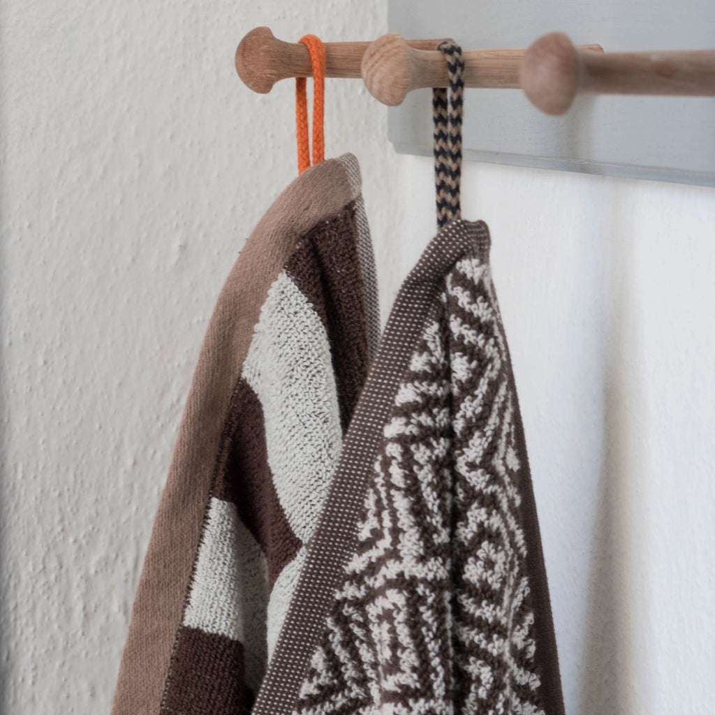 Rankšluostis Morroco Chocolate 135x70 cm – 100% medvilnė, OEKO-TEX® STANDARD 100 sertifikatas