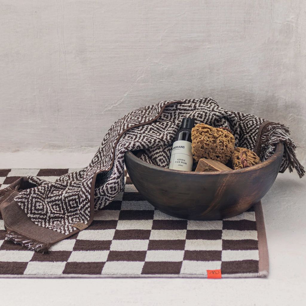 Vonios kilimėlis Retro Chocolate – 100% ekologiška medvilnė, OEKO-TEX® STANDARD 100 sertifikatas